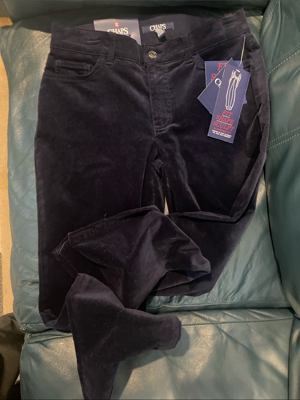 Chaps Velvet Skinny Pants in Navy. Women’s